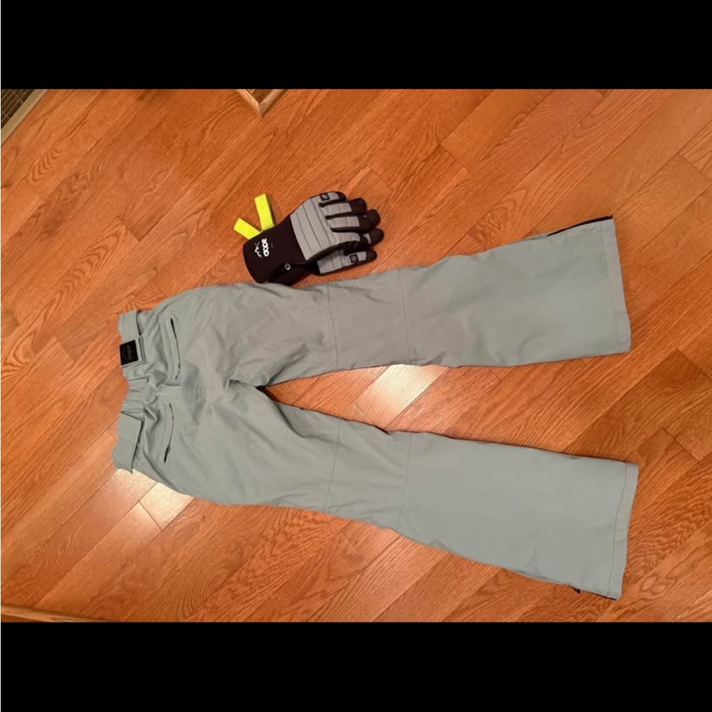 DOPE snow pants women’s xxs with gloves